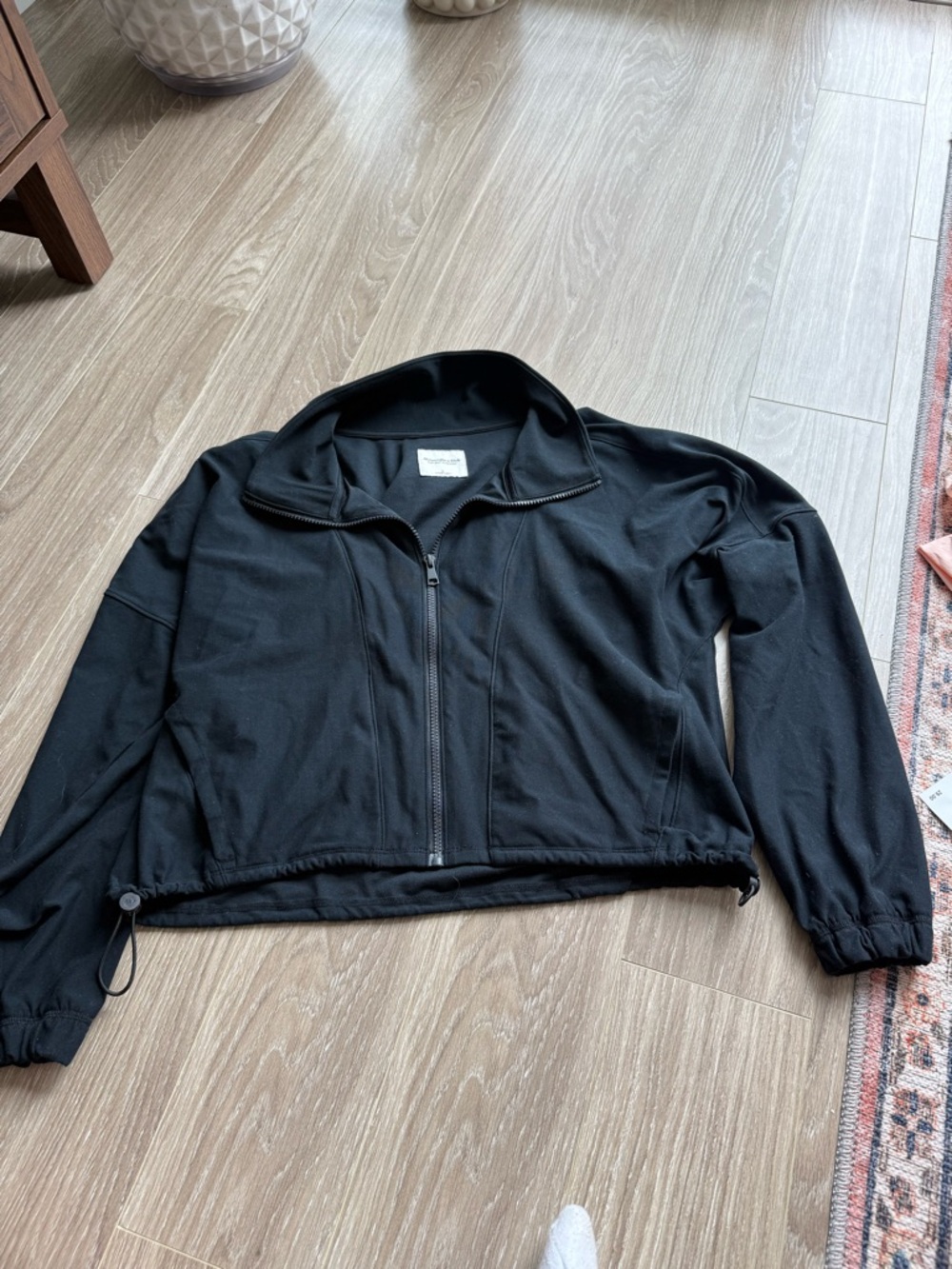 Abercrombie & Fitch Black Zip-Front Cropped Jacket